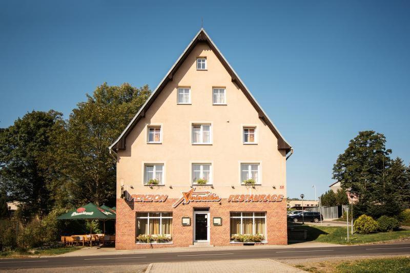 Penzion Avionika Kovářská Extérieur photo